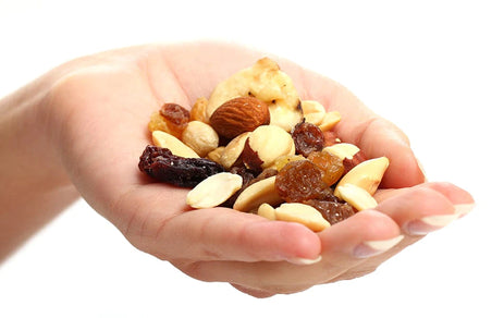 Kuruyemiş nedir ? Kuruyemiş neden tüketilmesi gerekmektedir?