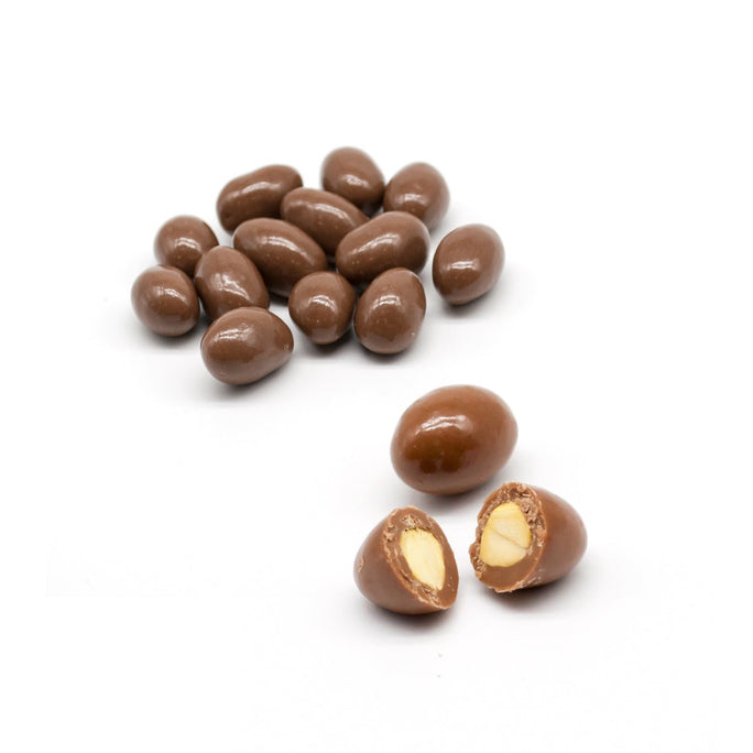 //kuryemis.myshopify.com/cdn/shop/files/antep-fistikli-draje-13_684x752.jpg?v=1698131548