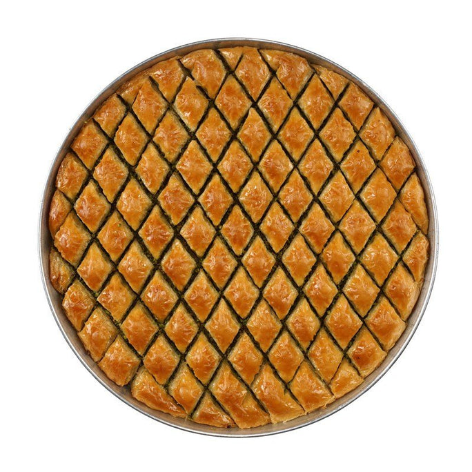 //kuryemis.myshopify.com/cdn/shop/files/antep-fistikli-kuru-baklava-22_684x752.jpg?v=1698131584