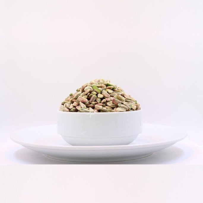 //kuryemis.myshopify.com/cdn/shop/files/beyaz-ic-kus-boku-fistik-69_8e9a3e1f-2416-4ab2-9f19-a1f3f3bad3e8_684x752.jpg?v=1764101972